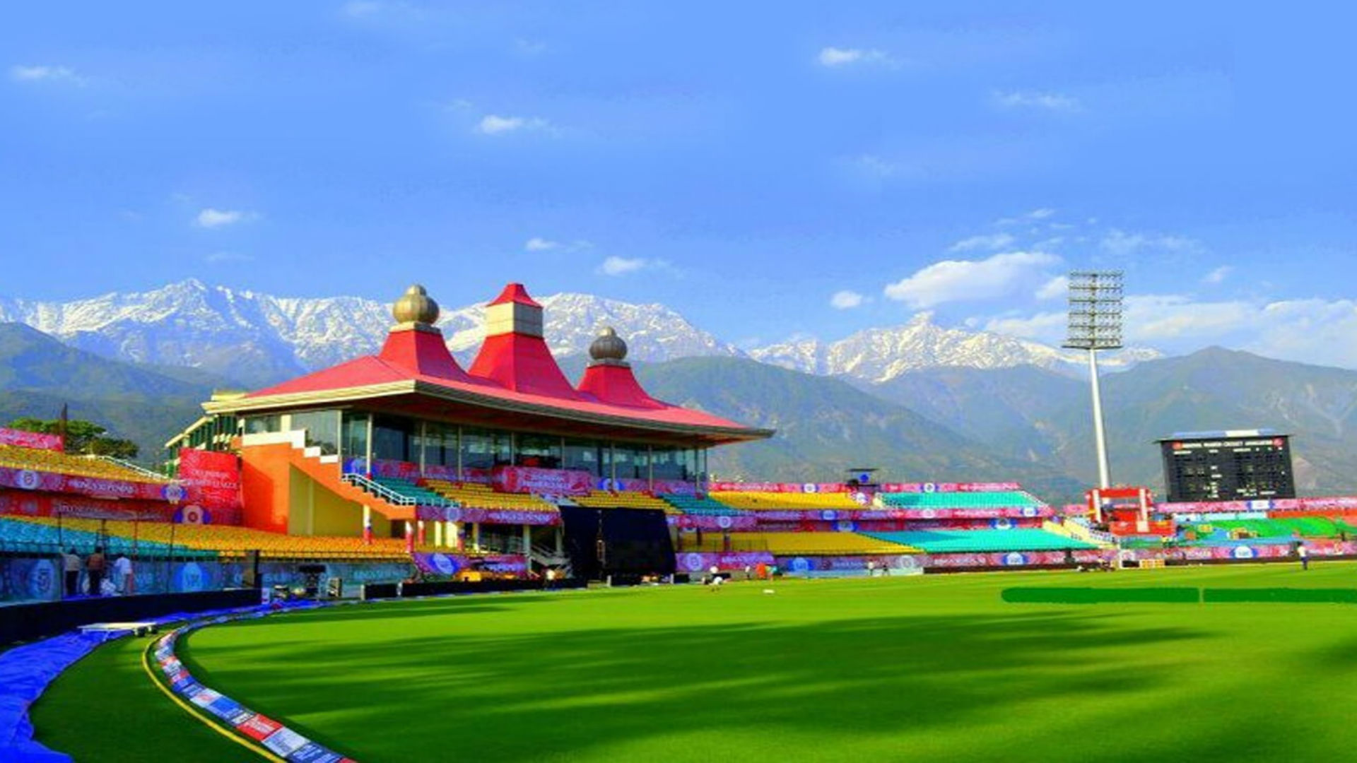 DHARMSHALA DALHOUSIE CAB PACKAGE